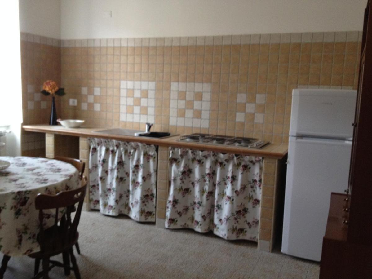 B&B La Rosa Gioia Dei Marsi Luaran gambar